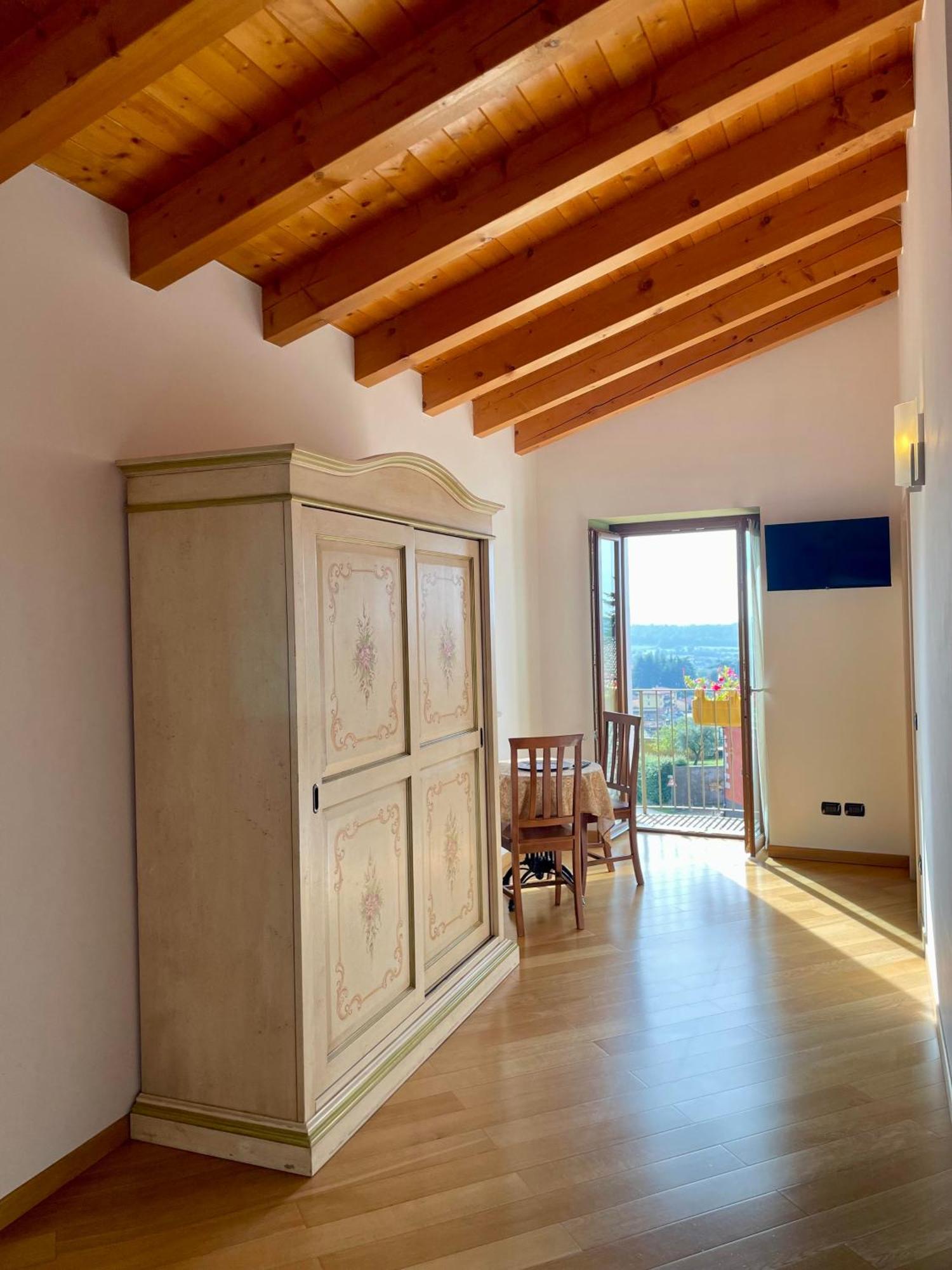 Relais Fontana Rosa B&B Wellness Caprino Veronese Eksteriør bilde